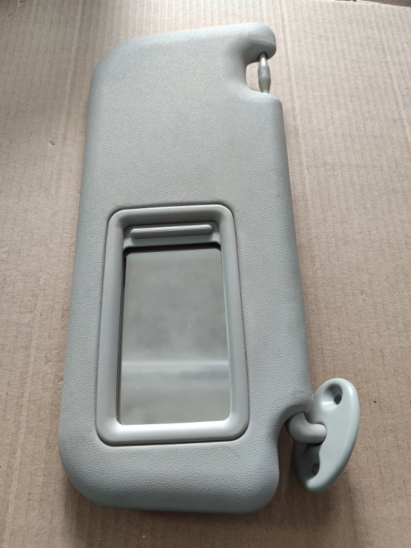 Козырек солнцезащитный Toyota Aqua