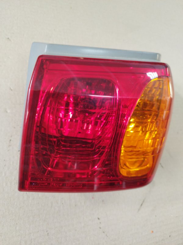 Стоп-сигнал Daihatsu Max L950S EF-VE
