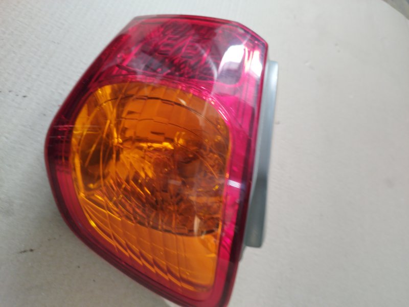 Стоп-сигнал Daihatsu Max L950S EF-VE