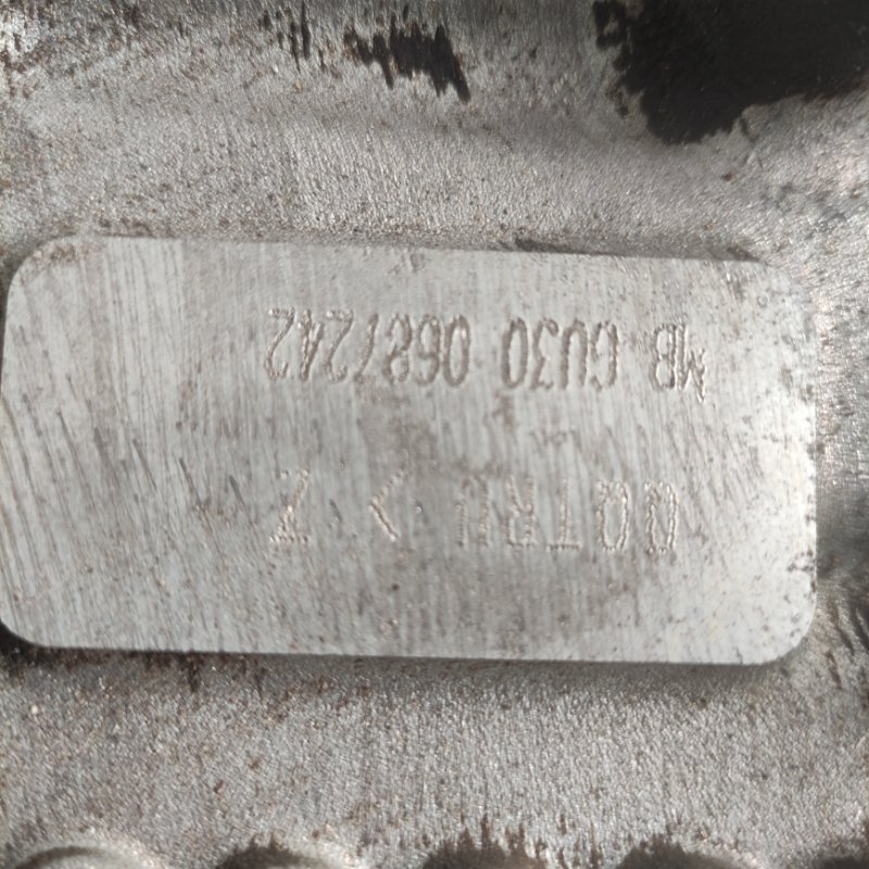 Блок цилиндров Peugeot 308 2008 308