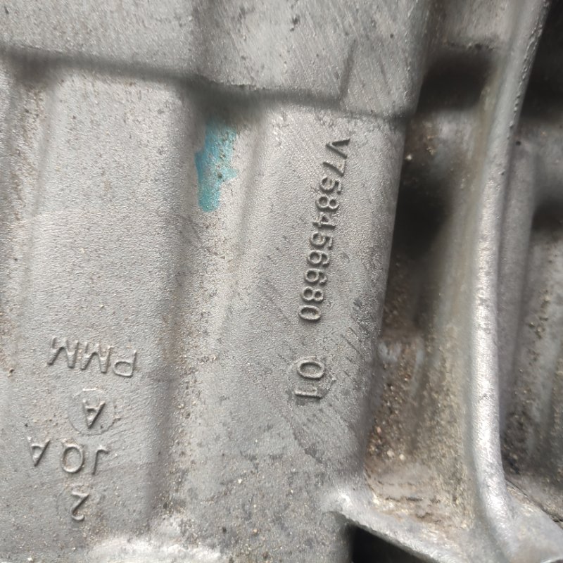 Блок цилиндров Peugeot 308 2008 308