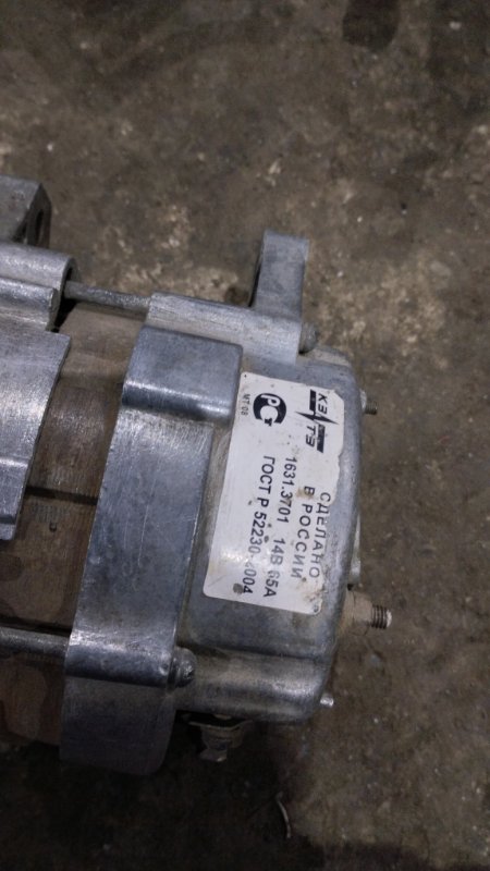 Генератор ГАЗ 24