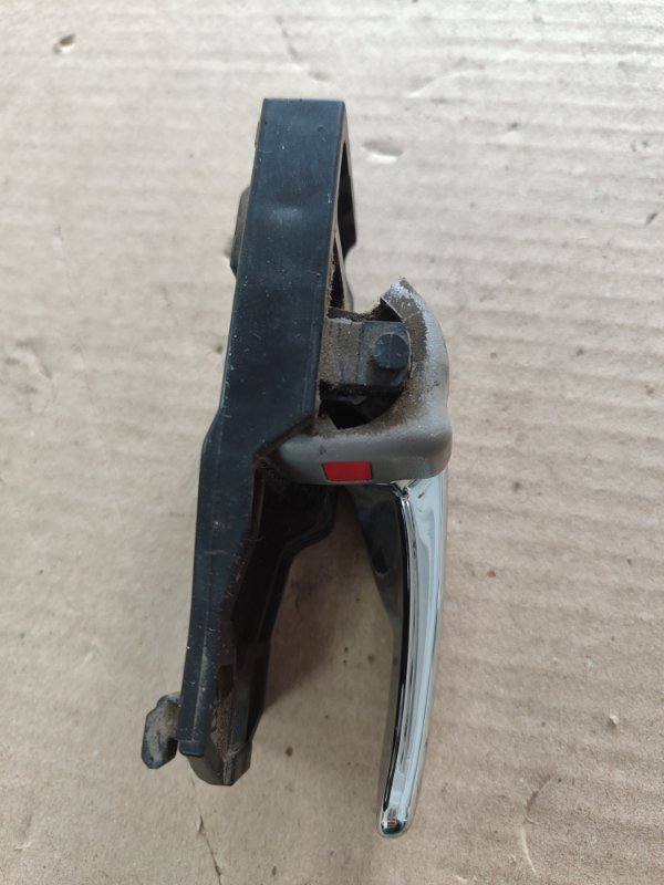 Ручка двери внутренняя Toyota Prius 1998 NHW10