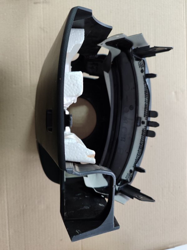 Кожух рулевой колонки Peugeot 308 2008 308