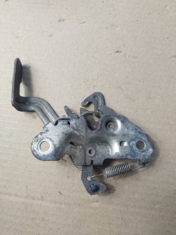 Замок капота Peugeot 308 2008 308