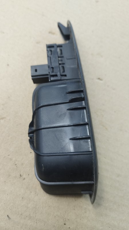Кнопка стеклоподъемника Peugeot 308 2008 308