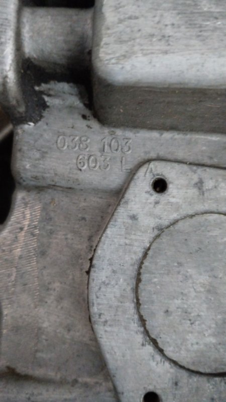 Поддон двигателя AUDI A3 8l