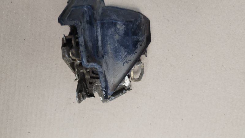 Замок боковой двери Mercedes-Benz w123 1984