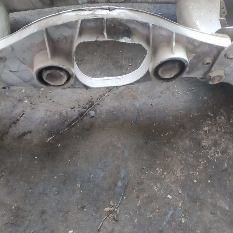 Балка подвески Mercedes-Benz S-Class 2008 w221