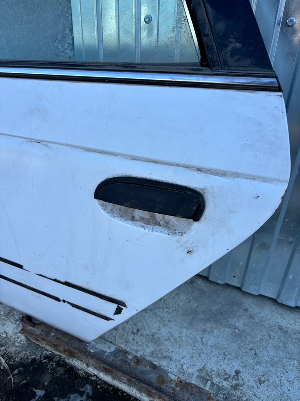 Дверь боковая Ford Taurus