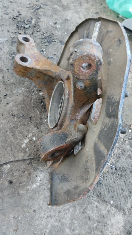 Кулак поворотный Toyota Camry 2008 ACV 40