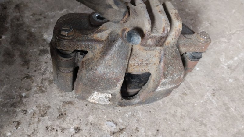 Суппорт тормозной Peugeot 308 2008 308