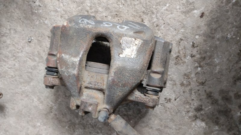 Суппорт тормозной Peugeot 308 2008 308