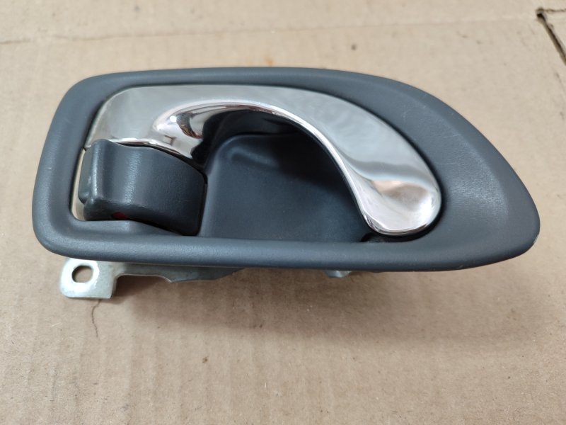 Ручка двери внутренняя Mitsubishi Galant 2001 8
