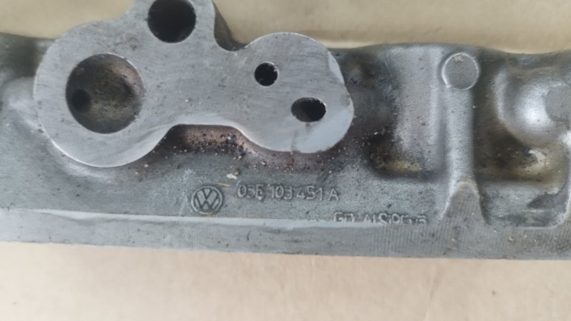 Крышка подшипника первичного вала Skoda Fabia 2006