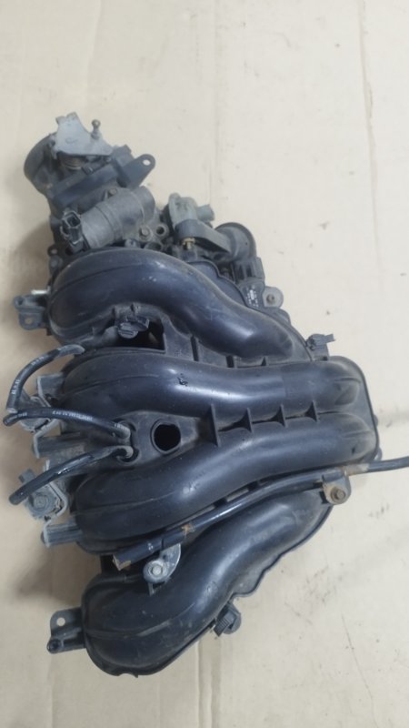 Коллектор впускной Mazda 3 BK