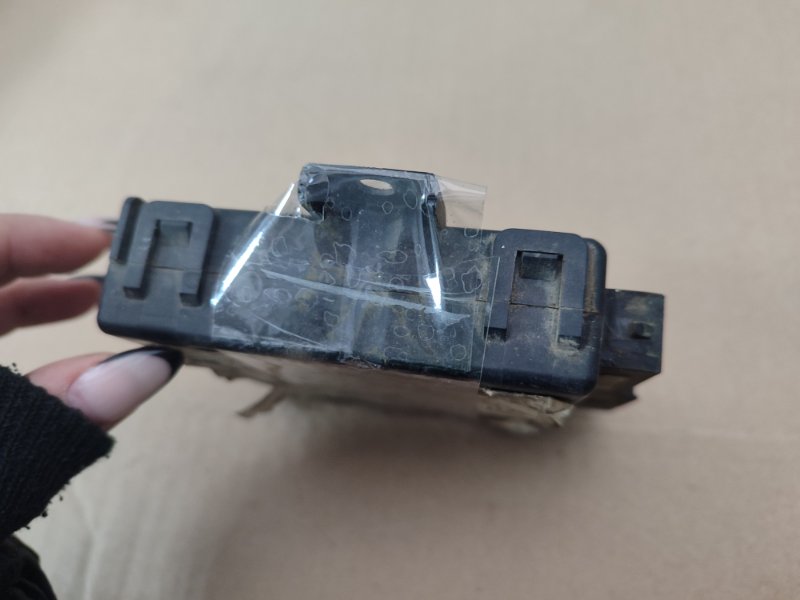 Блок управления дверьми Opel Vectra B