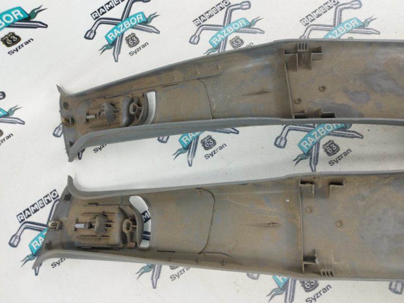 Накладка на стойку кузова Peugeot 406