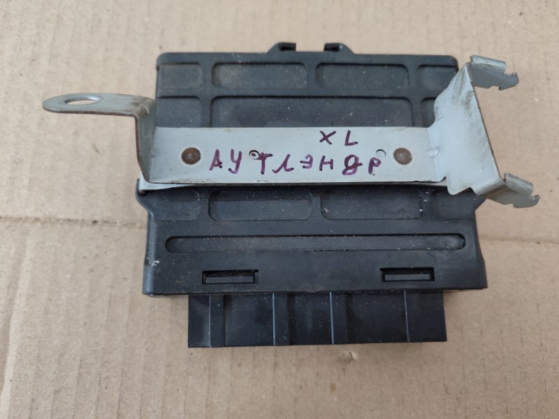 Блок управления АКПП Mitsubishi Outlander 2008 XL