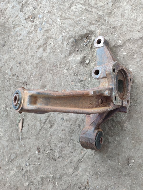 Кулак поворотный Toyota Camry 2008 ACV 40