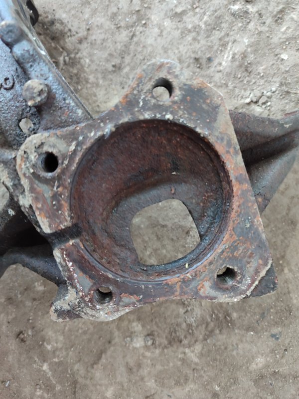 Кулак поворотный Toyota Camry ACV30