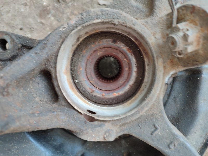 Кулак поворотный Toyota Camry 2008 ACV 40