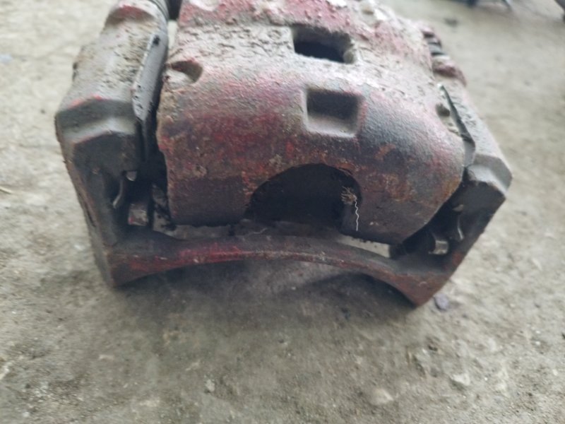 Суппорт тормозной ford Fiesta mk6