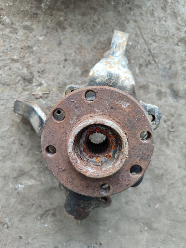 Кулак поворотный Opel Vectra B