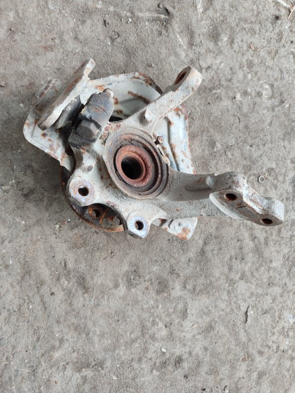 Кулак поворотный Opel Vectra B