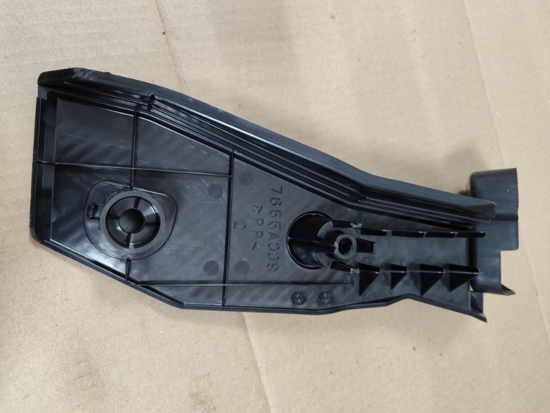Подставка под ногу Mitsubishi Outlander 2008 XL