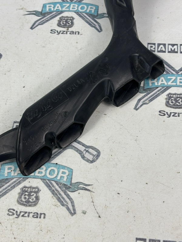 Воздуховод салона Ford FOCUS 2008 седан
