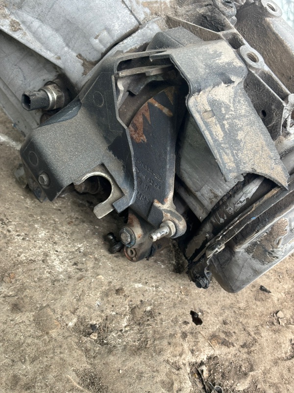 МКПП Ford FOCUS 2008 седан