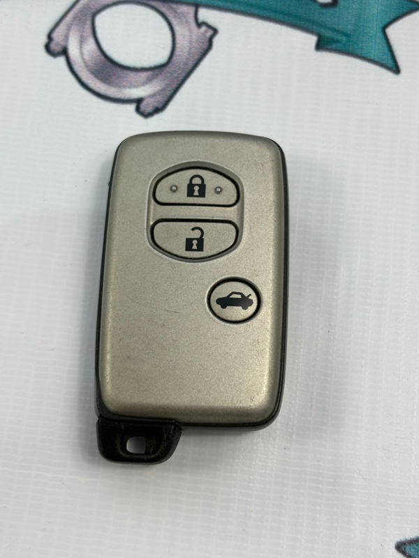 Ключ зажигания Toyota Camry 2008 ACV 40