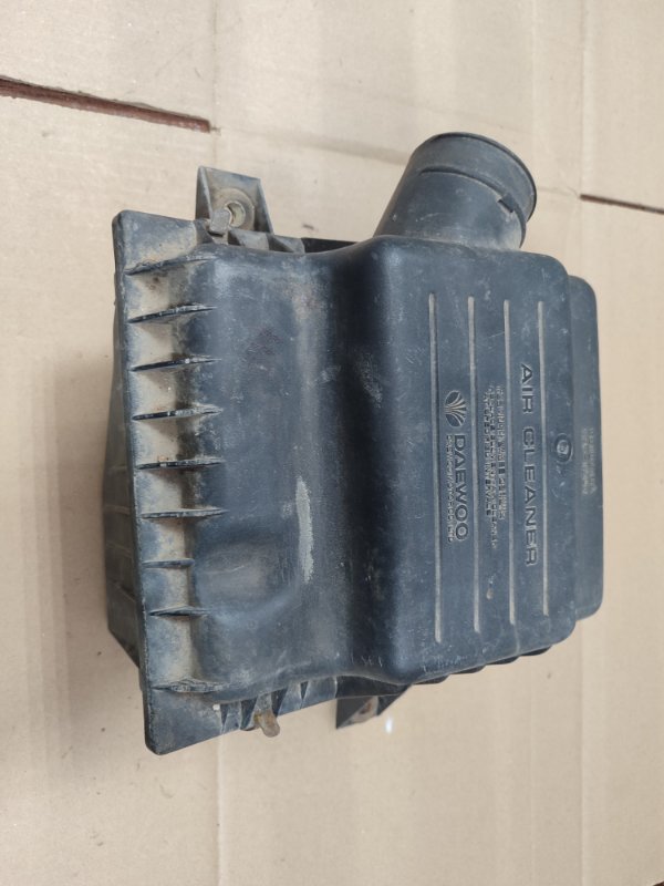 Корпус воздушного фильтра Daewoo Nexia N150
