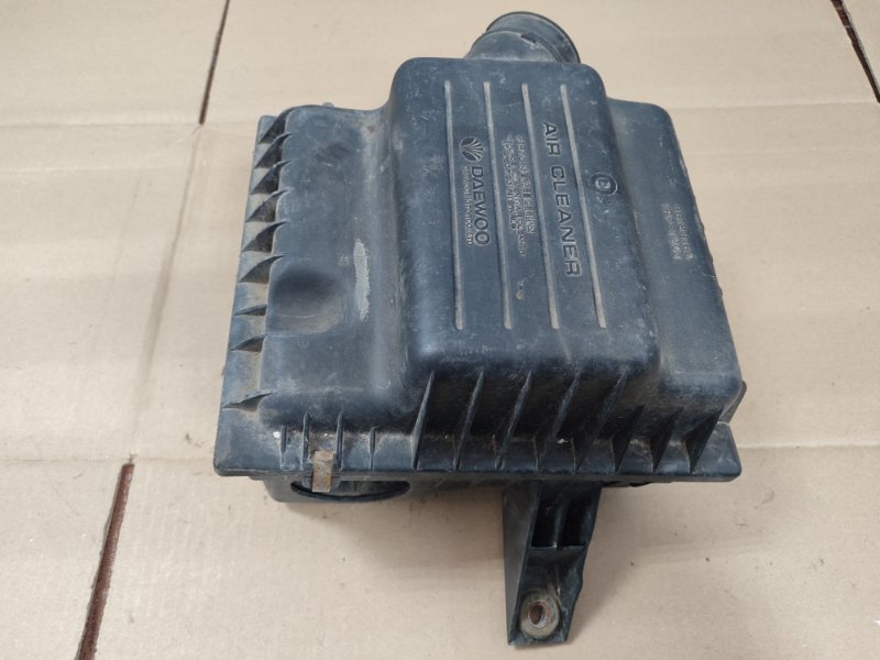 Корпус воздушного фильтра Daewoo Nexia N150