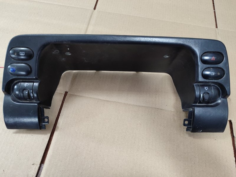 Накладка центральной консоли Daewoo Nexia N150