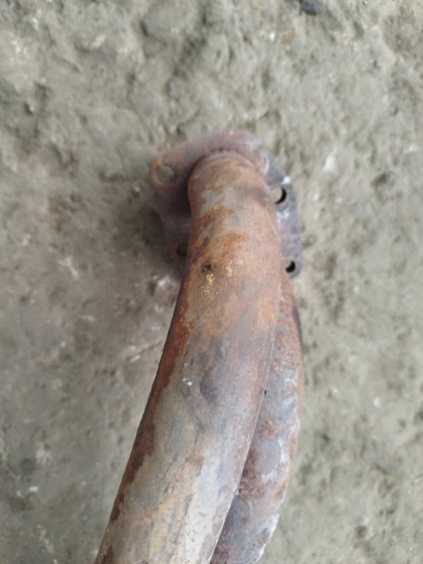 Приемная труба глушителя лада 2101 1975 седан