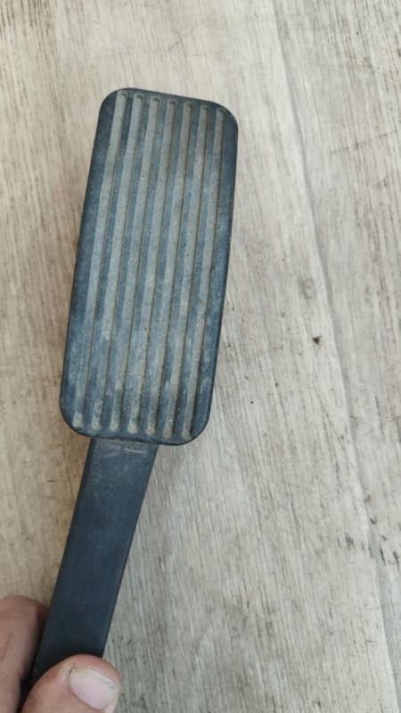Педаль газа Chevrolet Epica