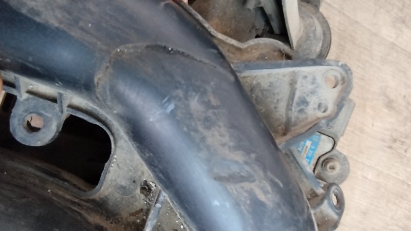 Коллектор впускной Mazda 3 BK