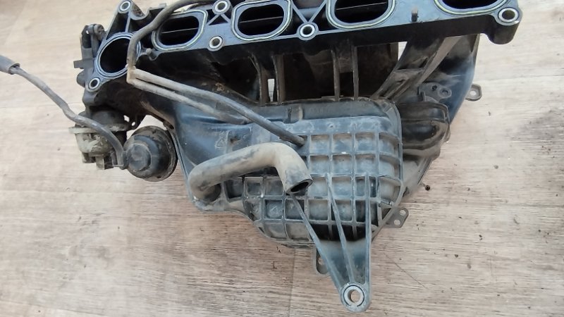 Коллектор впускной Mazda 3 BK