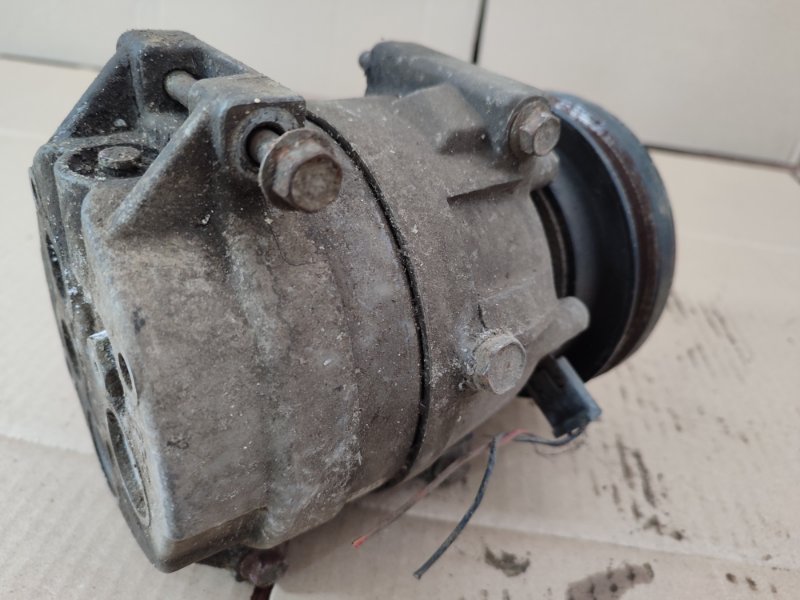 Компрессор кондиционера Daewoo Nexia N150