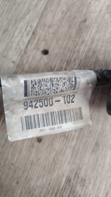 Проводка двери Ford FOCUS 2008 седан