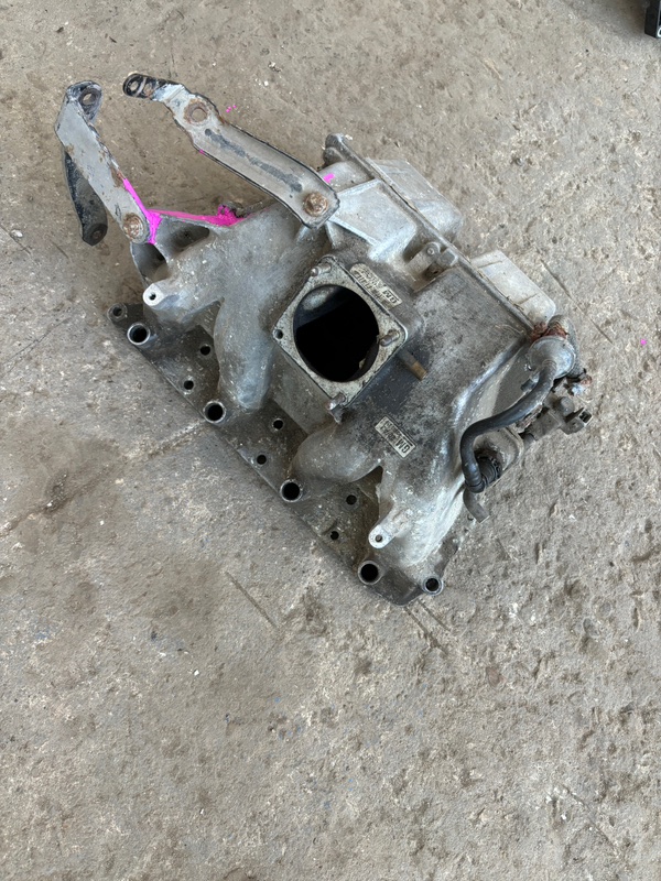 Коллектор впускной Opel Vectra B
