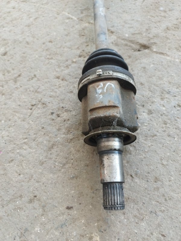 Привод Toyota Harrier 2006 2