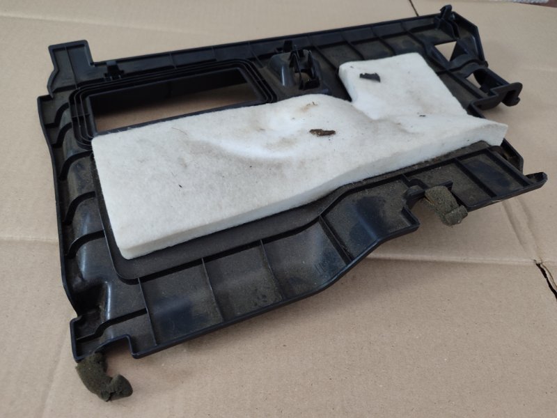 Накладка в салоне Toyota Harrier 2006 2