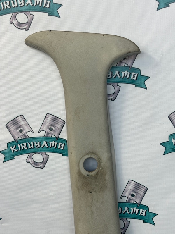 Накладка на стойку кузова лада гранта 2018 седан