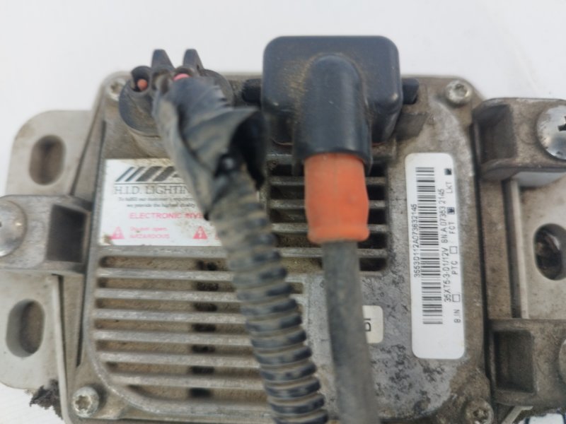Блок розжига ксенона Toyota Camry ACV 40