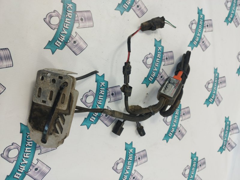 Блок розжига ксенона Toyota Camry ACV 40
