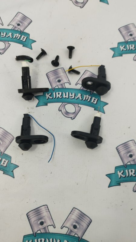 Концевик двери Toyota Camry 2008 ACV 40