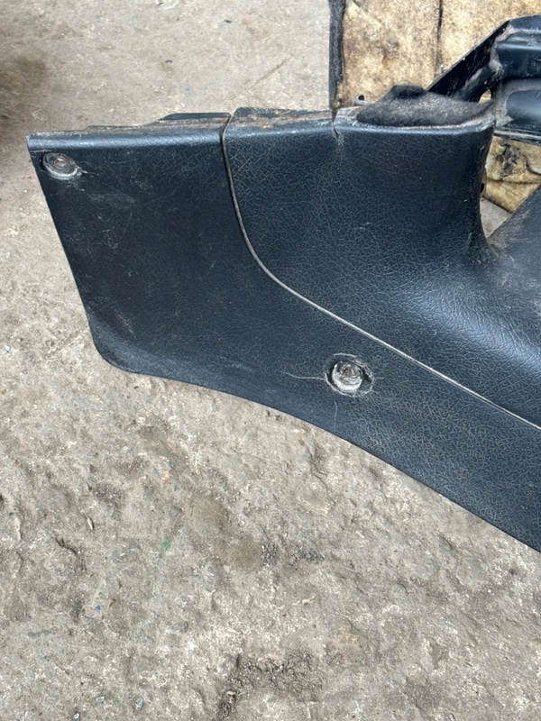 Консоль между сидений Opel Vectra B